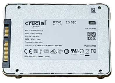 Crucial MX300 SSD 525G 裏面