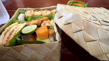 コーケー遺跡群　ツアー　ランチ