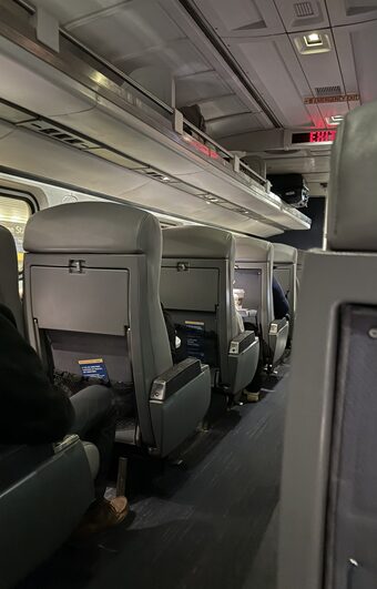 アムトラックの車内1