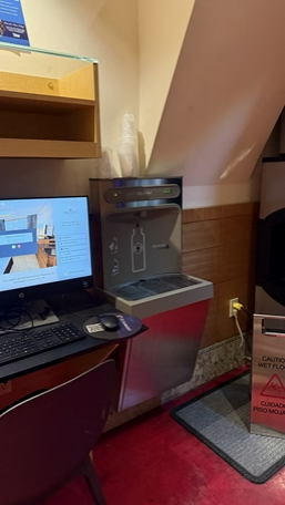 ニューヨーク　ベルヴェデーレ　ホテル　給水機