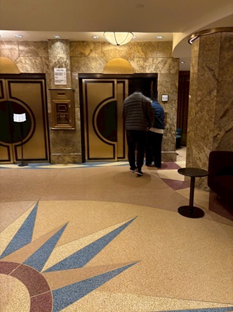 ニューヨーク　ベルヴェデーレ　ホテル　エレベーター