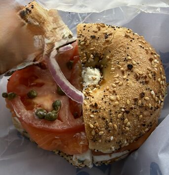 Russ & Daughters Russ & Daughters スモークサーモンとクリームチーズのベーグル3