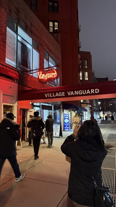 ビレッジ バンガード